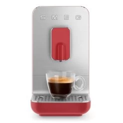 Smeg 50's Style Basic Volautomatische Espressomachine Mat Rood 7 Smeg 50's Style Basic Volautomatische Espressomachine Mat Rood -Koffie Drank Winkel bcc01rdmeu 9